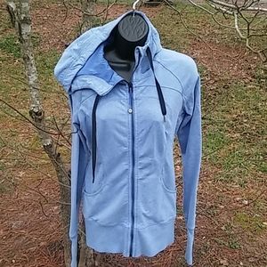 Lululemon athletica size 6 jacket.